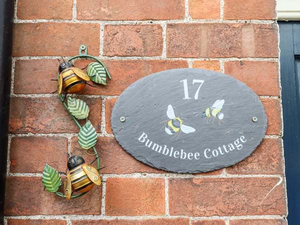 Bumble Bee Cottage