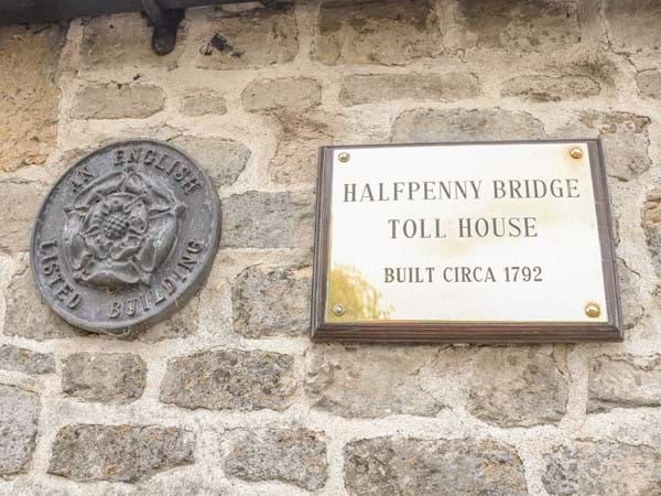 Halfpenny Cottage
