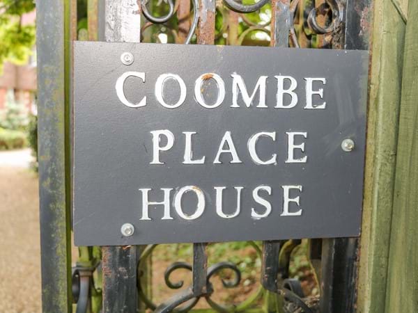 Coombe Place House