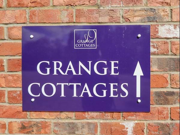 The Grange Cottage 1