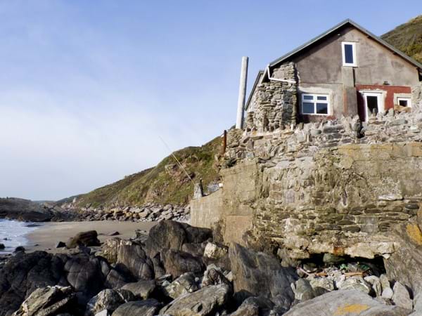 Beachcomber's Cottage