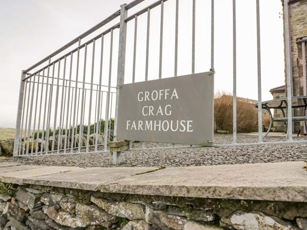 Groffa Crag Farmhouse